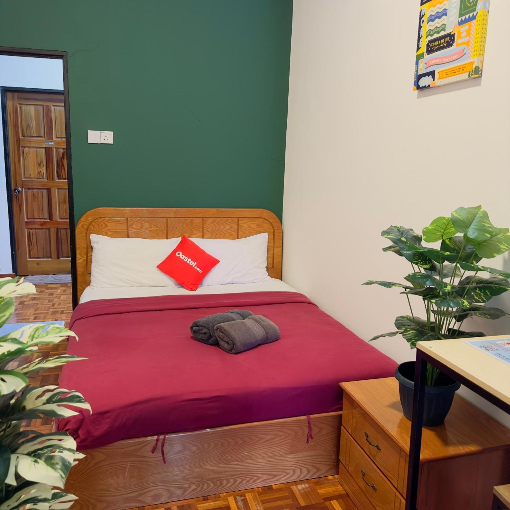 Hotel 100 Oastel Coliving à Tanah Rata Extérieur photo