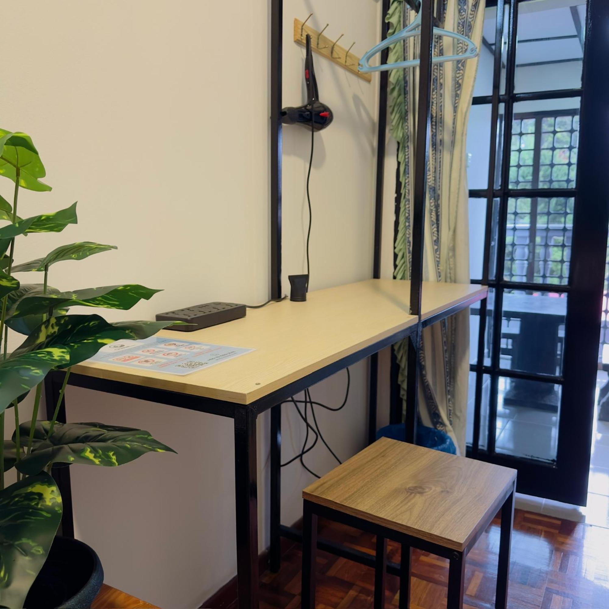Hotel 100 Oastel Coliving à Tanah Rata Extérieur photo