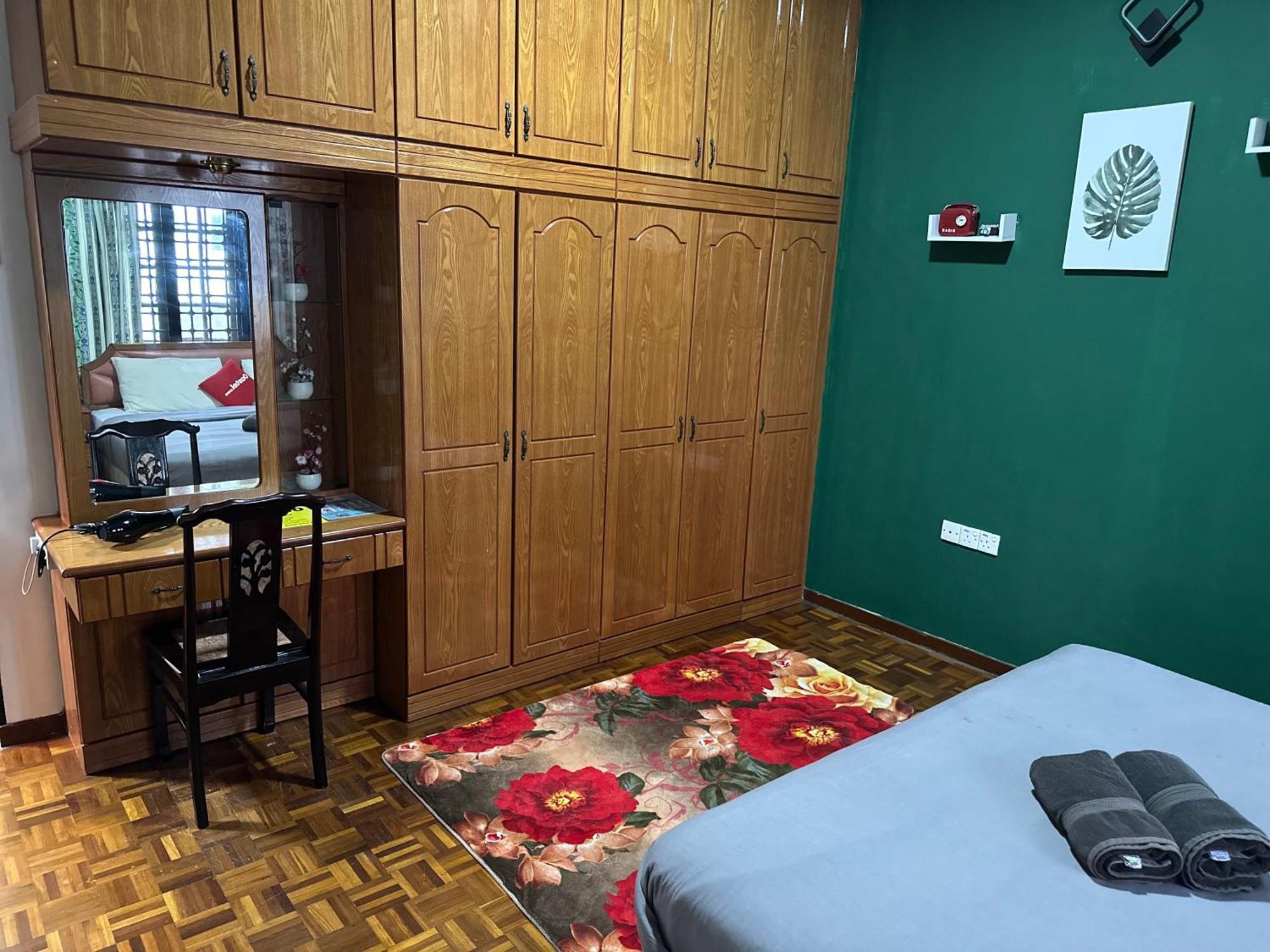 Hotel 100 Oastel Coliving à Tanah Rata Extérieur photo